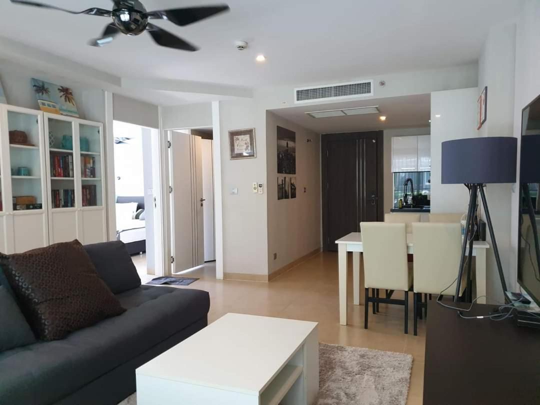 Centara Avenue 2 Bedrooms Pool View Pattaya Buitenkant foto