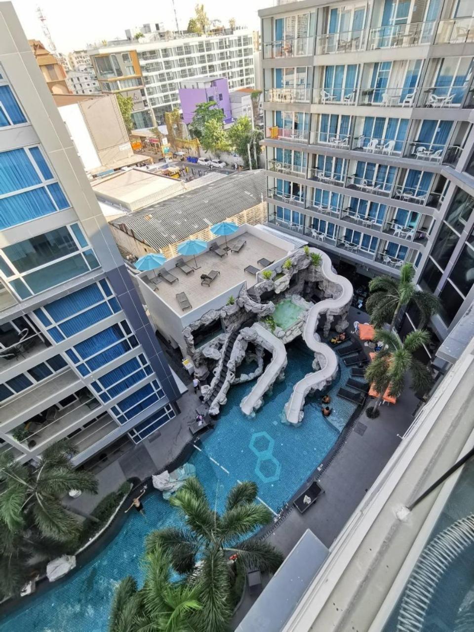 Centara Avenue 2 Bedrooms Pool View Pattaya Buitenkant foto
